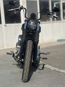 二手哈雷戴维森街霸 Street Bob