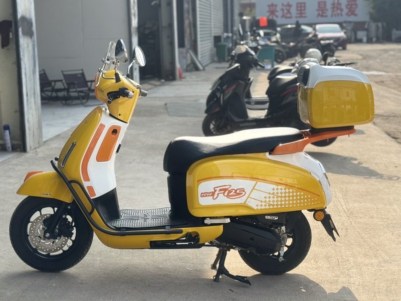 二手五羊本田NWF125