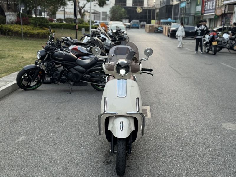 二手五羊本田NWF125