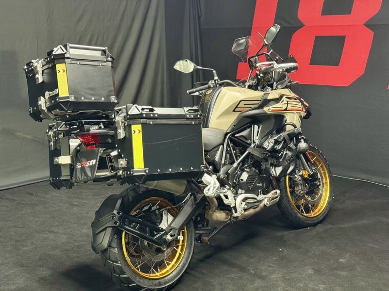 二手贝纳利TRK552