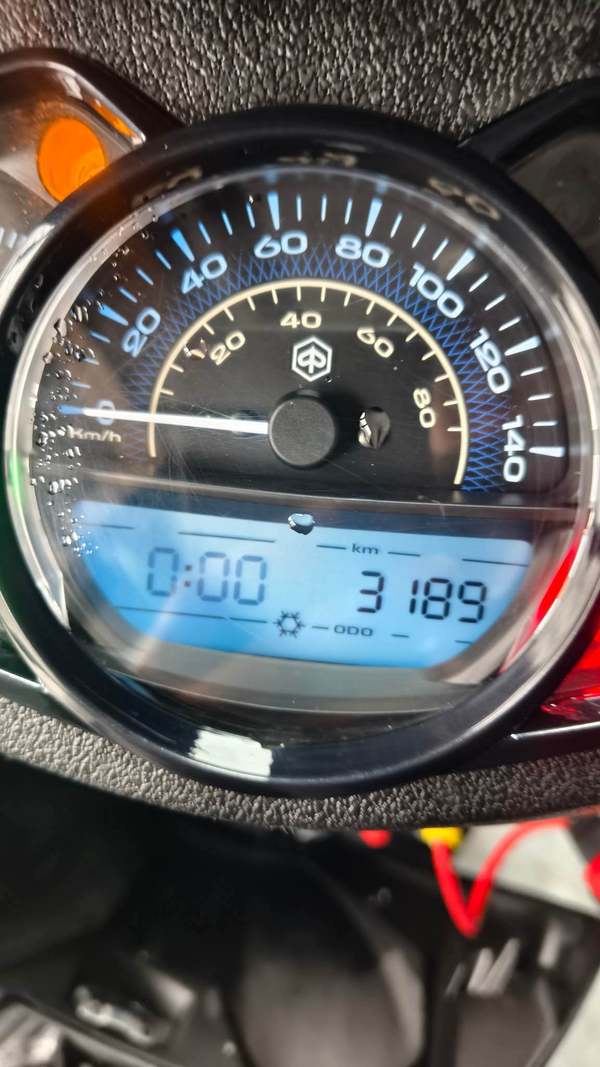 二手比亚乔Medley 150