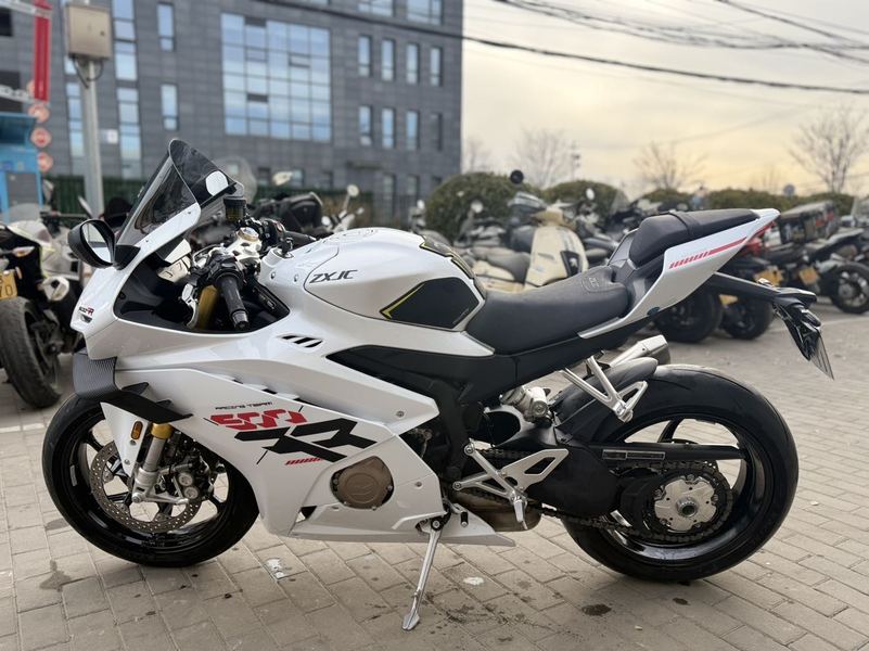 二手张雪机车500RR