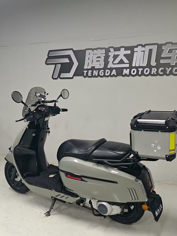 二手维多利亚Sixties 300i