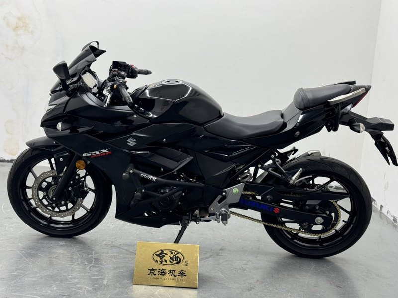 二手豪爵铃木GSX250R