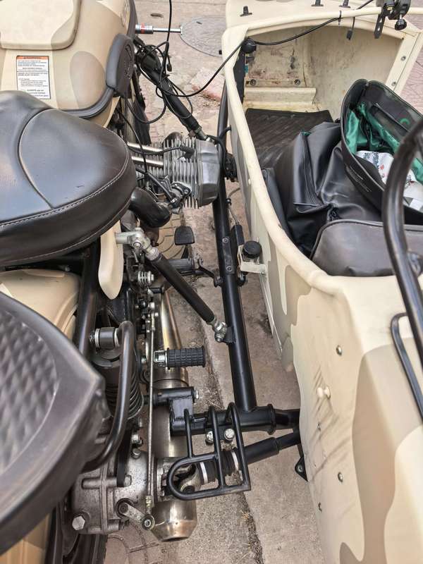 二手乌拉尔装甲兵