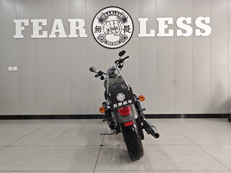 二手哈雷戴维森1200 Custom