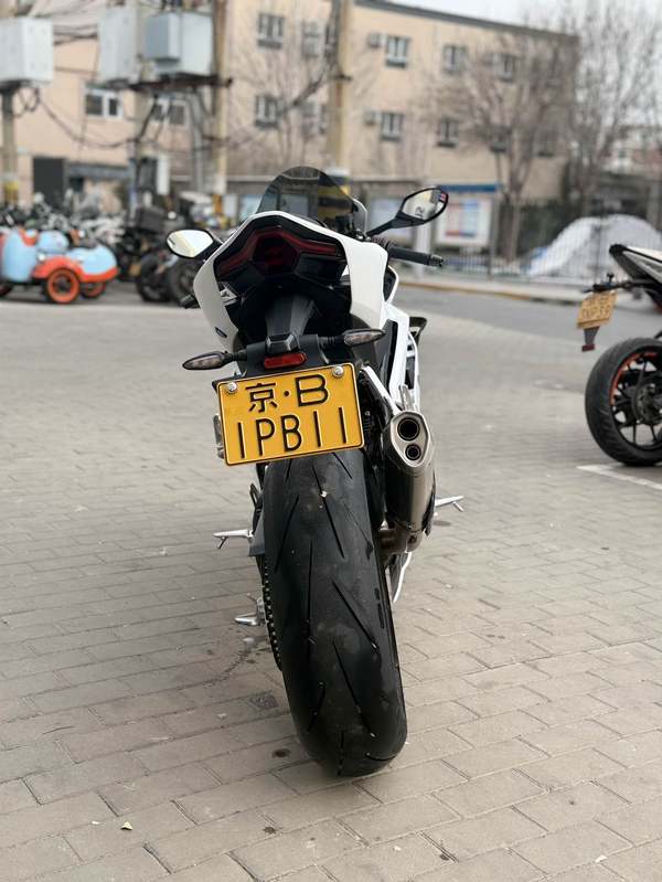 二手张雪机车500RR