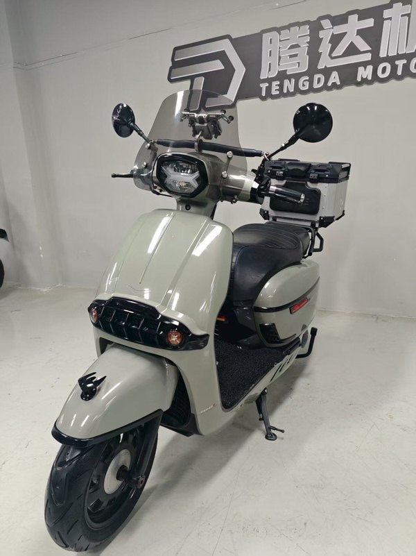 二手维多利亚Sixties 300i