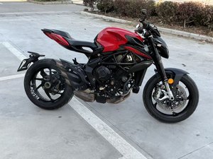 二手奥古斯塔Brutale 800
