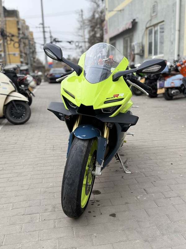 二手张雪机车500RR