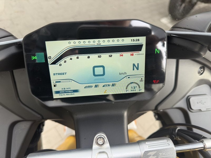 二手张雪机车500RR