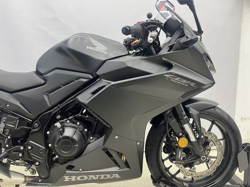 二手本田CBR400R