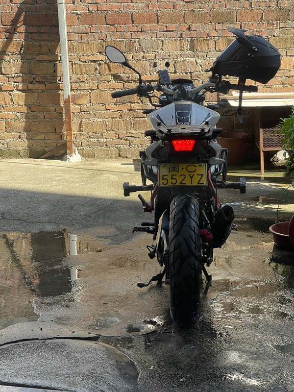 二手贝纳利红宝龙 TNT150i