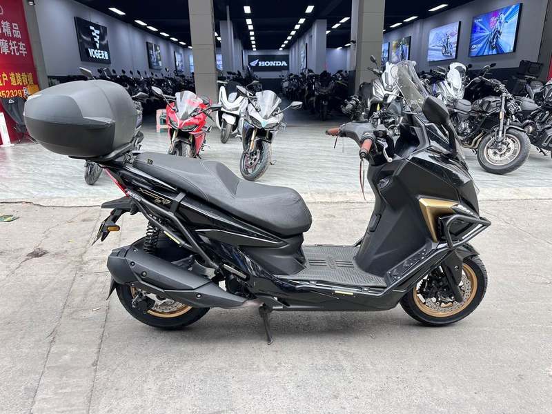 二手光阳赛艇 ST250