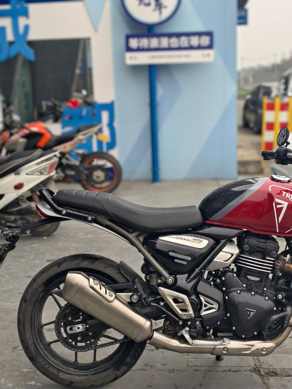 二手凯旋Speed 400