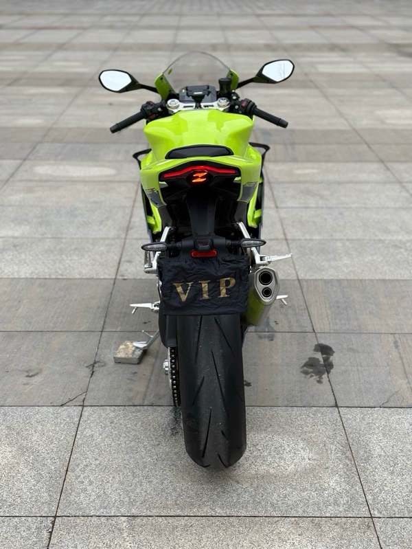 二手张雪机车500RR