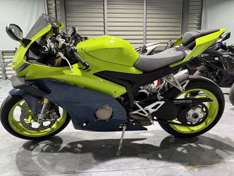 二手张雪机车500RR