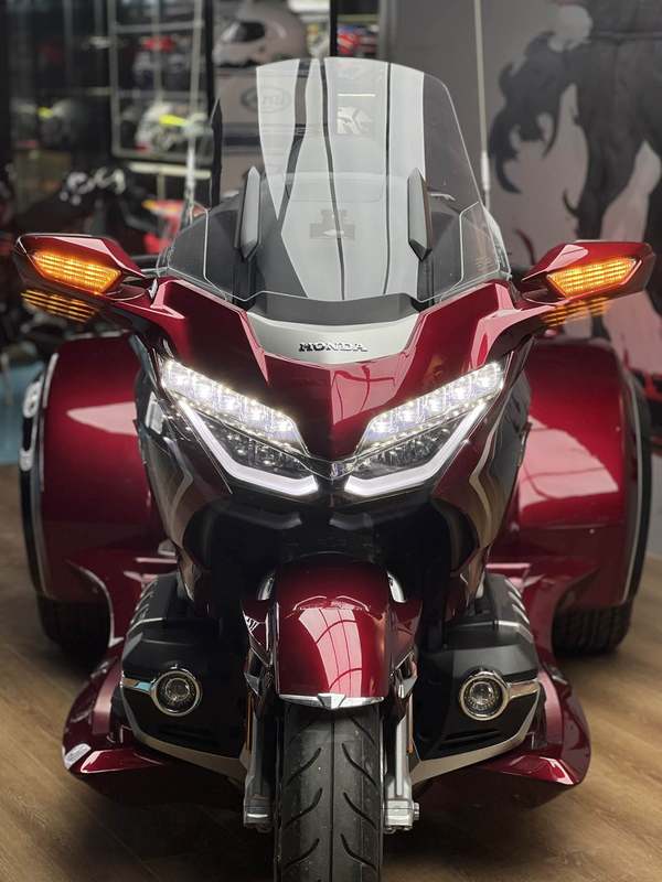 二手本田金翼正三轮