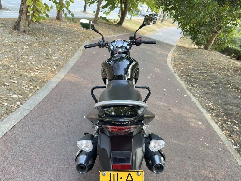 二手豪爵铃木骊驰 GW250