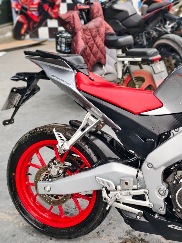 二手宗申阿普利亚GPR250R