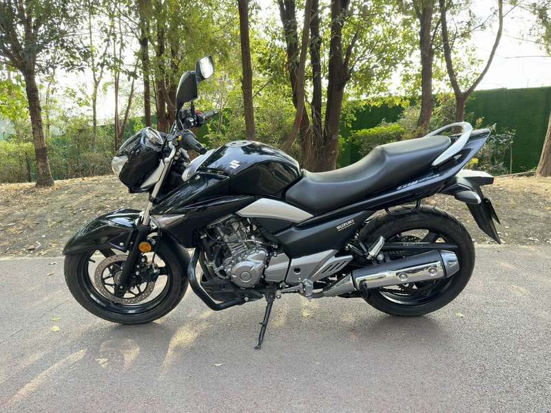 二手豪爵铃木骊驰 GW250