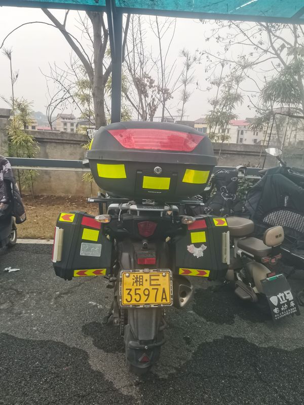 二手豪爵铃木DL250