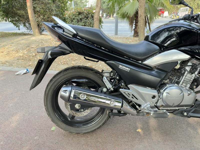 二手豪爵铃木骊驰 GW250