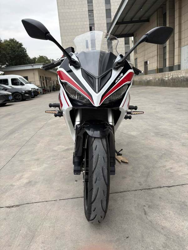 二手QJMOTOR赛400