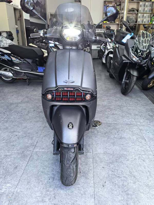 二手维多利亚Sixties 300i