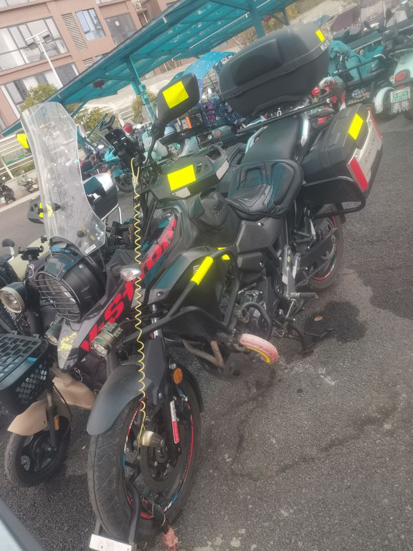 二手豪爵铃木DL250