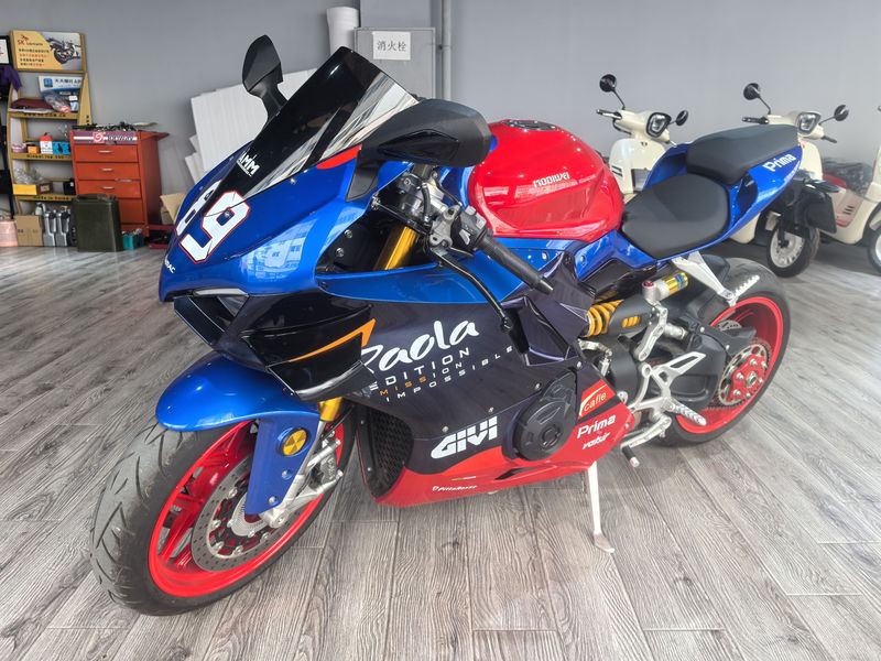 二手摩迪威800RS