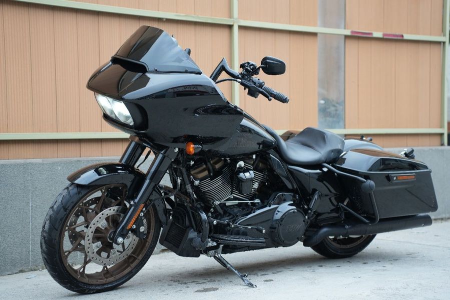 二手哈雷戴维森公路滑翔 Road Glide