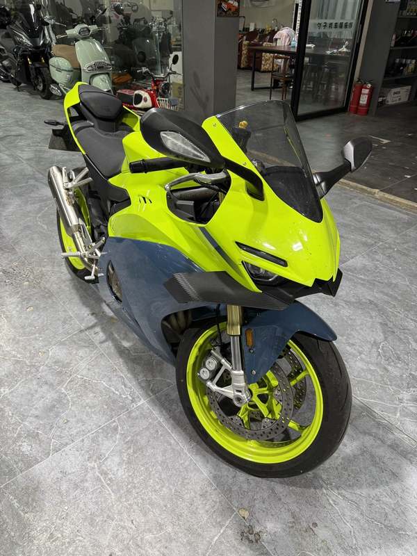 二手张雪机车500RR