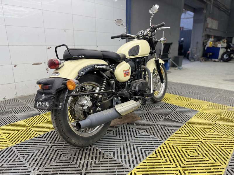 二手贝纳利帝国 imperiale 400