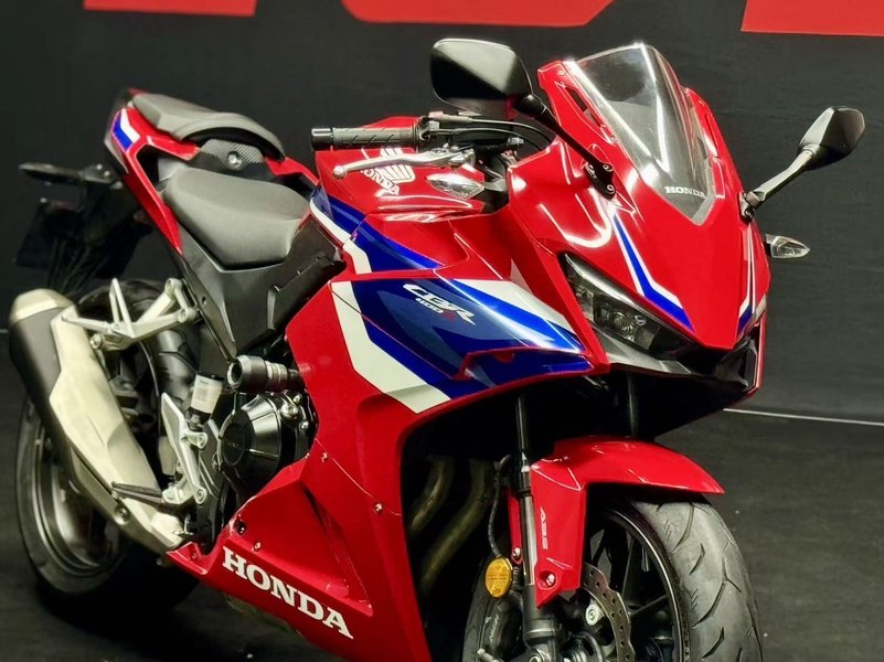 二手本田CBR400R