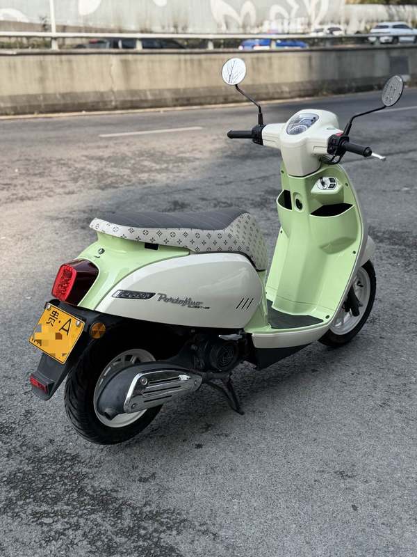 二手QJMOTOR菲诺125