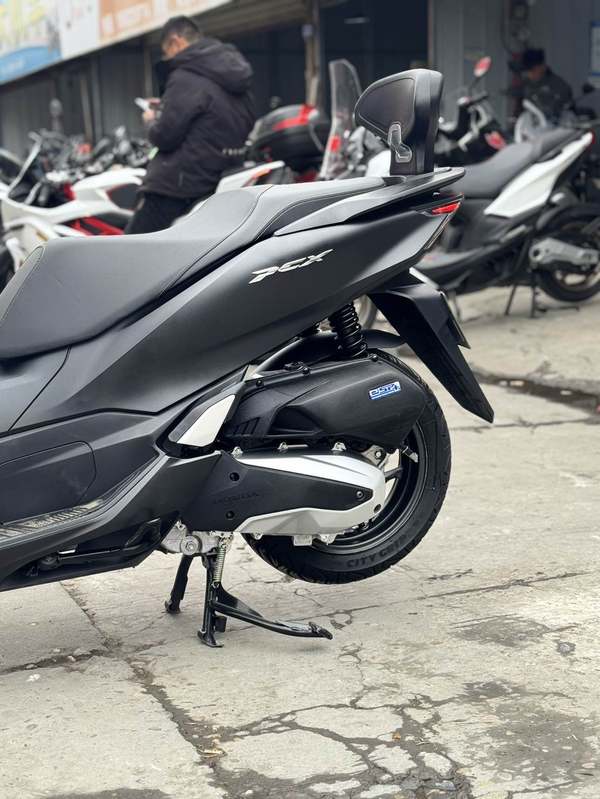 二手五羊本田PCX