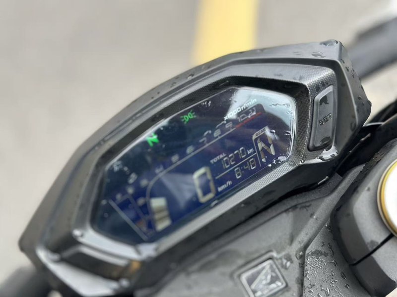 二手五羊本田CB190R 暴锋眼