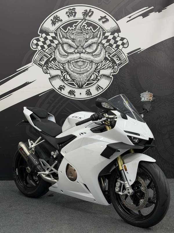 二手张雪机车500RR