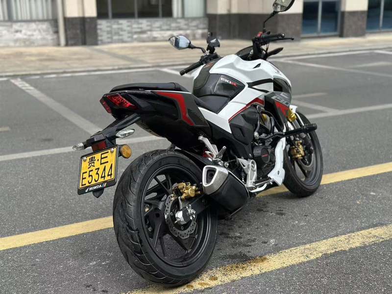 二手五羊本田CB190R 暴锋眼