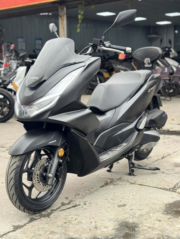 二手五羊本田PCX