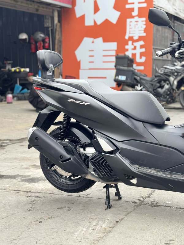 二手五羊本田PCX