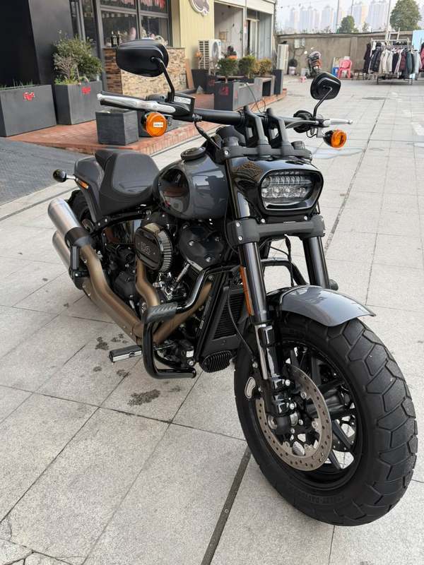 二手哈雷戴维森肥霸 Fat Bob