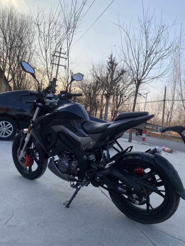 二手贝纳利小迅龙 BN150S