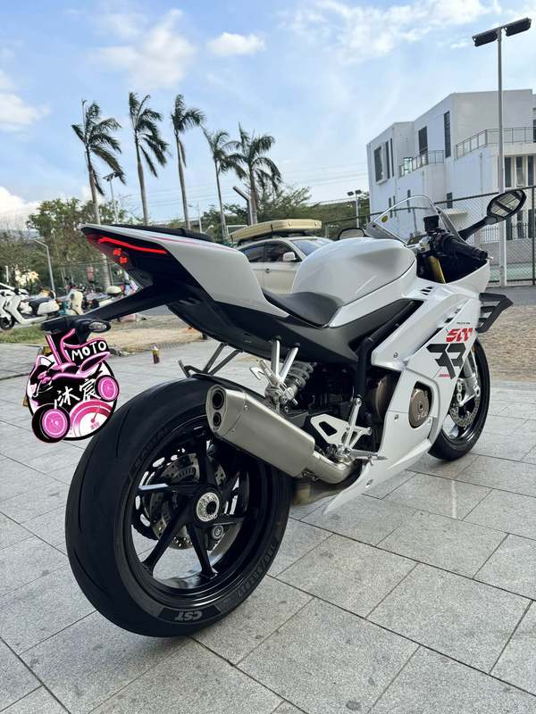 二手张雪机车500RR