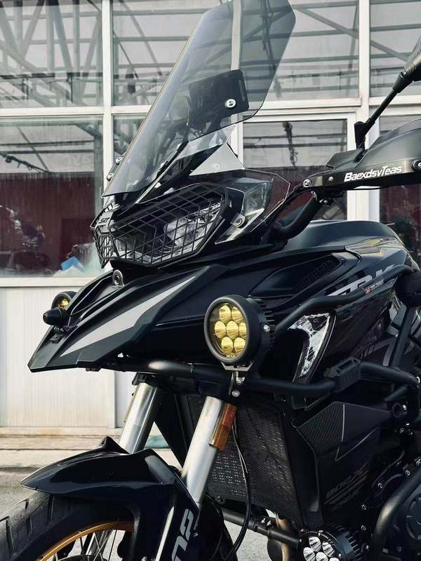 二手贝纳利TRK 902