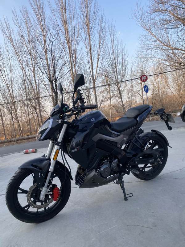 二手贝纳利小迅龙 BN150S