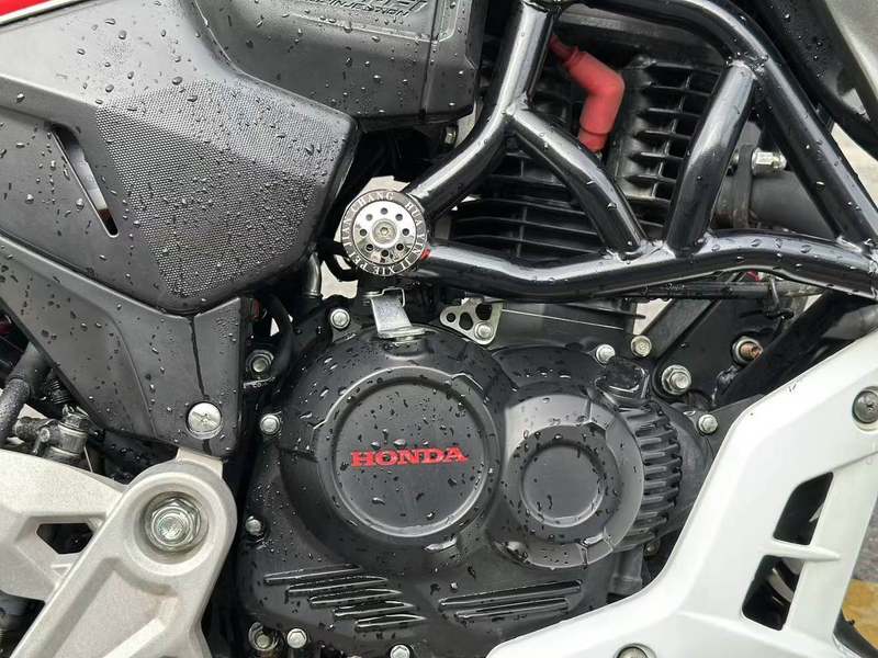 二手五羊本田CB190R 暴锋眼