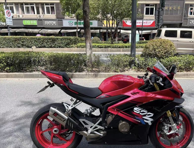 二手张雪机车500RR