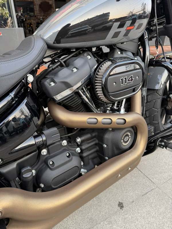 二手哈雷戴维森肥霸 Fat Bob